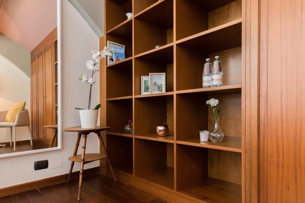 Altido Warm For 4 In Porta Venezia Appartement